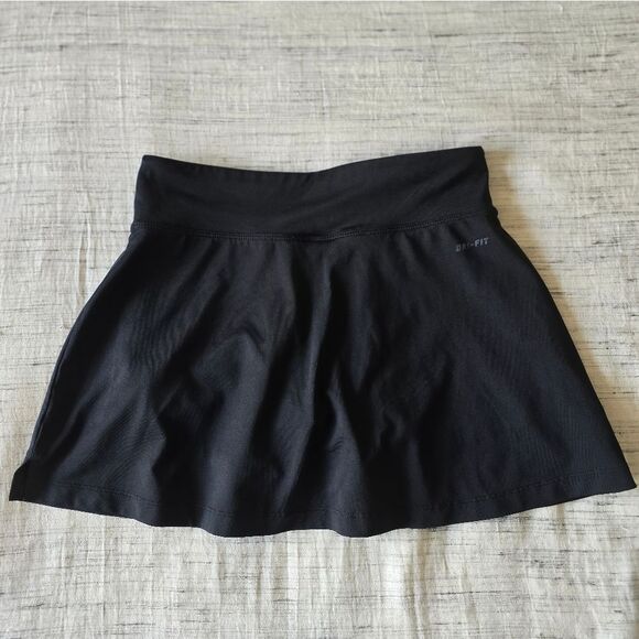 Nike Black Tennis Skirt - Picture 3 of 4